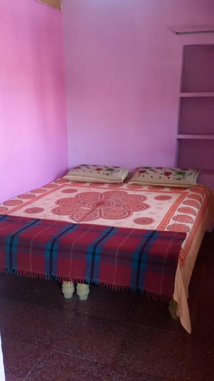 Shambhu Guest House ハンピ エクステリア 写真